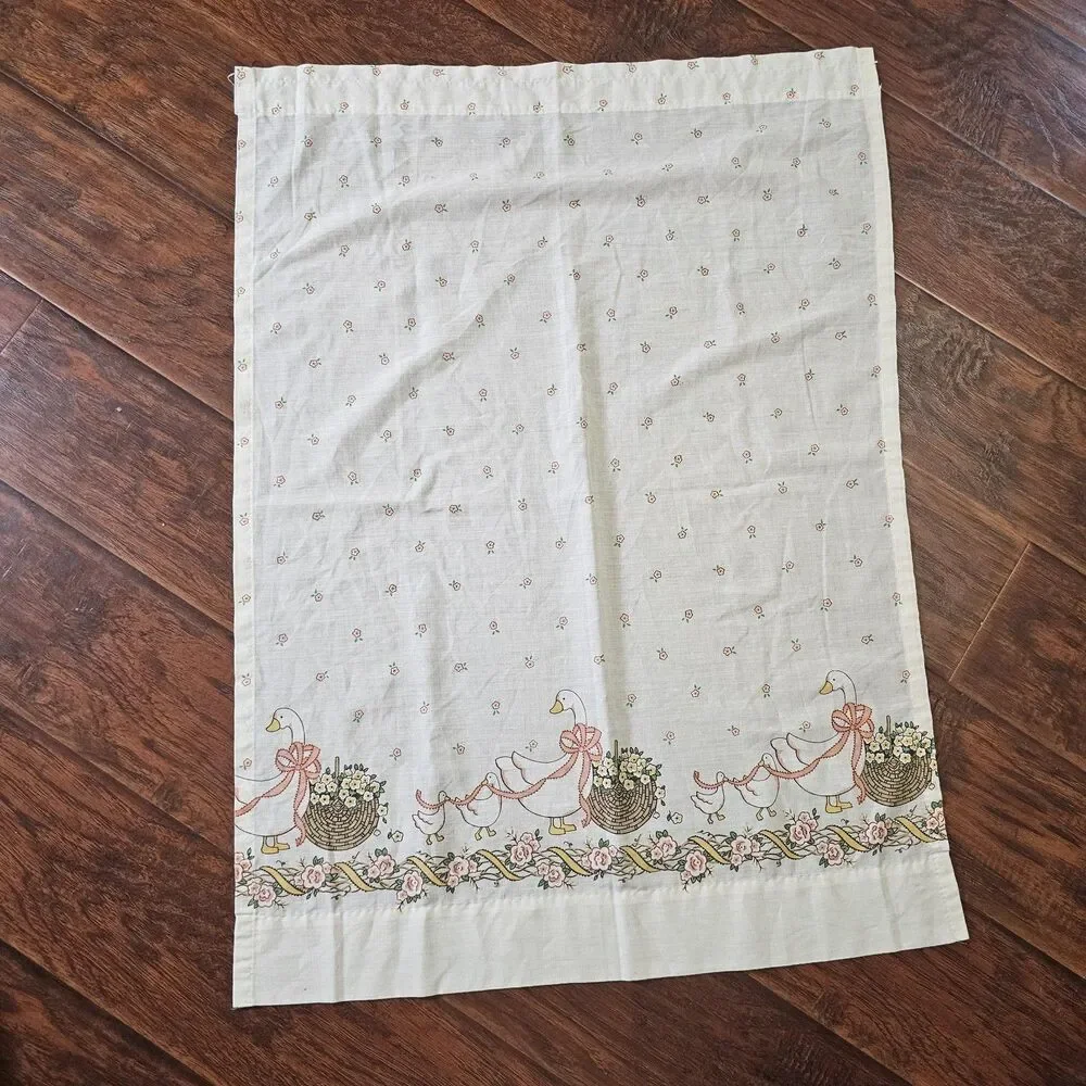 N/A charming vintage